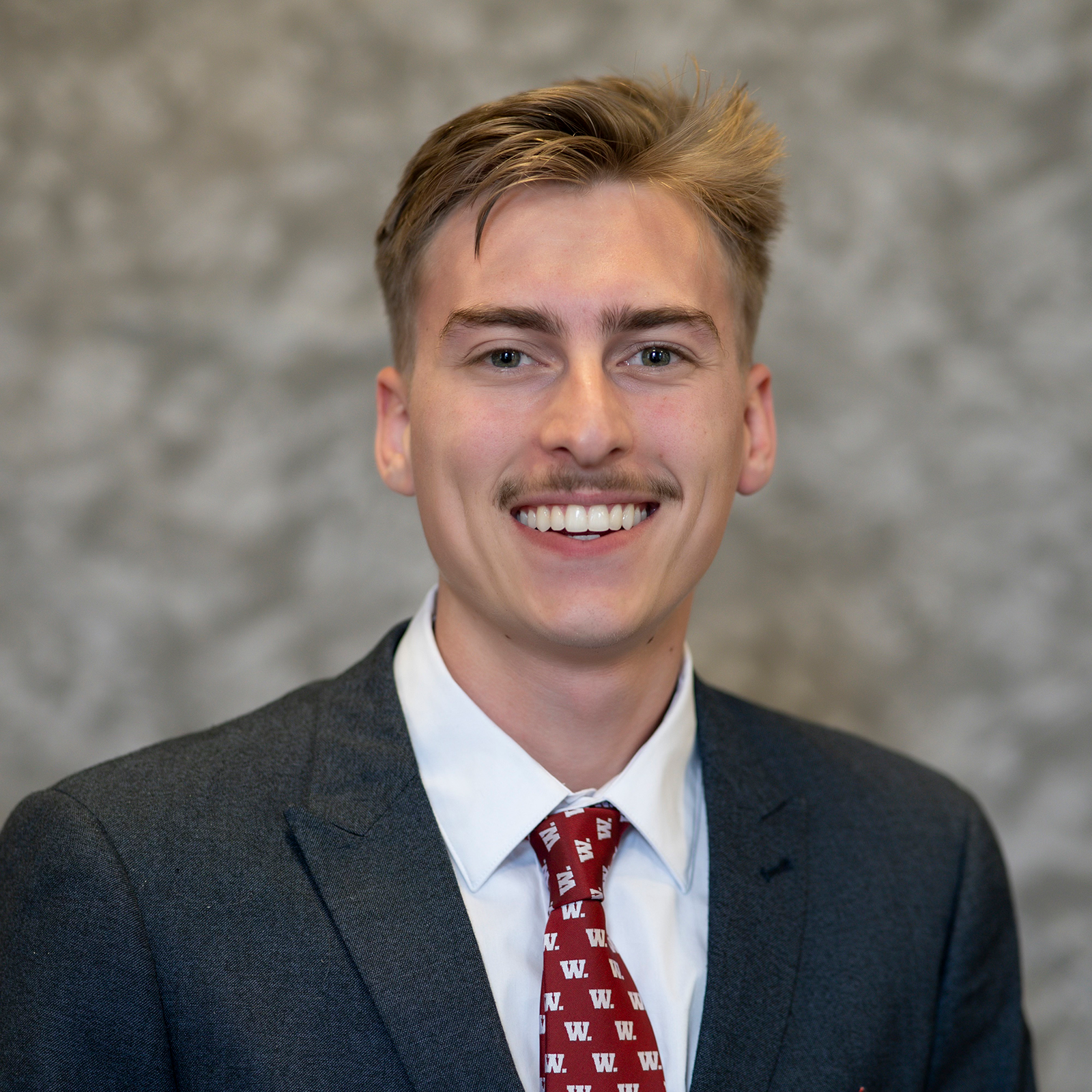 Headshot of Carson Meadors